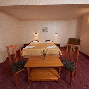 Familien-Zimmer